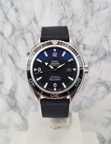 Montre OMEGA Seamaster Planet Ocean 600M 58 Facettes 29005037