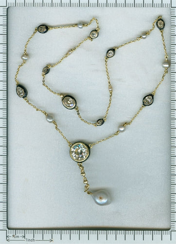 Collier Collier exquis en or, diamants (5,28 ct) et perles, datant des années 1850 58 Facettes 21007-0051