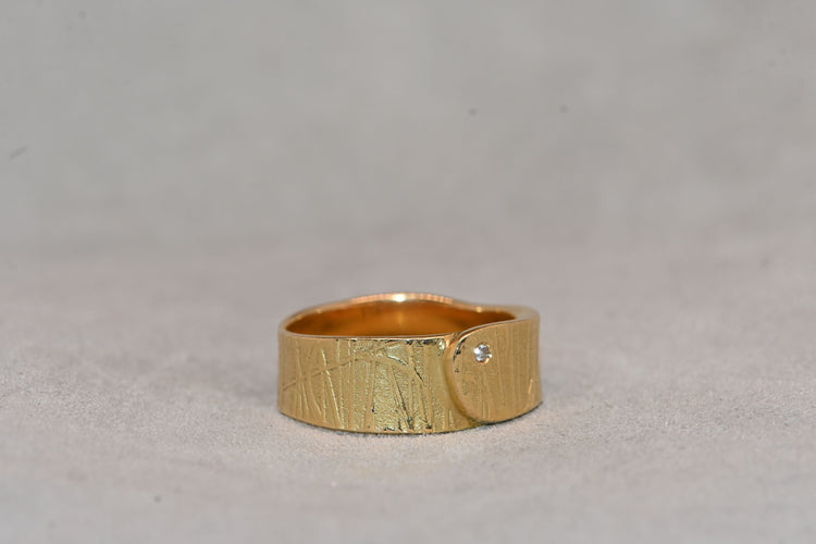 Bague 60 Bague en or et diamants 58 Facettes