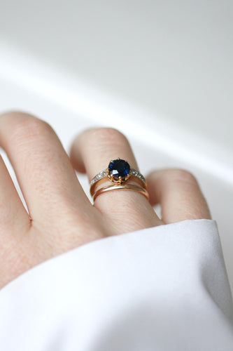 Bague 50 Bague Ancienne Solitaire Saphir 1,50 Cts et Diamants 58 Facettes