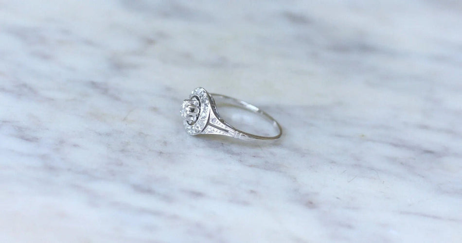 Bague Bague art déco or blanc, platine et diamants 58 Facettes