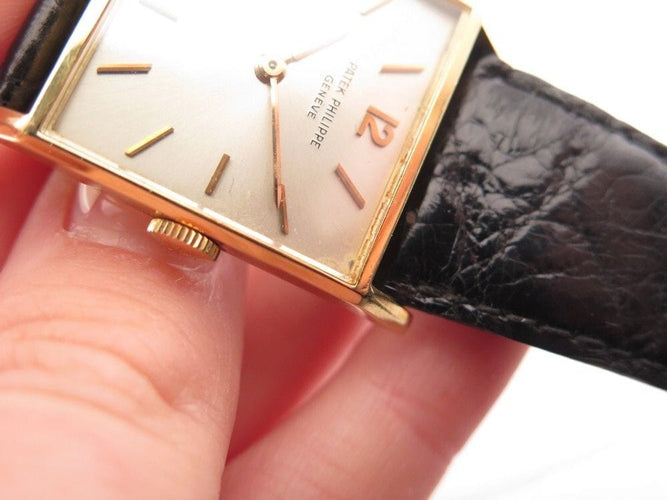Montre vintage montre PATEK PHILIPPE carre or jaune mecanique 37 mm 58 Facettes 258852