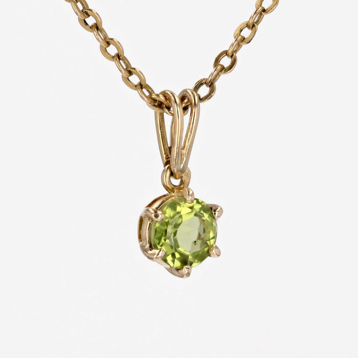 Peridot gold pendant