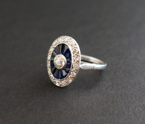 Bague 47.5 Bague Art Déco diamants et saphirs calibrés, platine. 58 Facettes C52-05