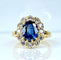Bague 50 Bague marguerite en or jaune 18 carats, saphir 3,50 carats et diamants 58 Facettes AB548