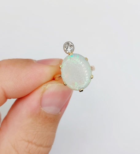 Bague 46 Ancienne bague duchesse or rose, opale cabochon et diamant taille ancienne 58 Facettes A05846