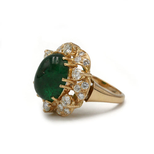 Bague 50 Bague marguerite or jaune 750 diamants et émeraude cabochon environ 8 carats 58 Facettes 1283