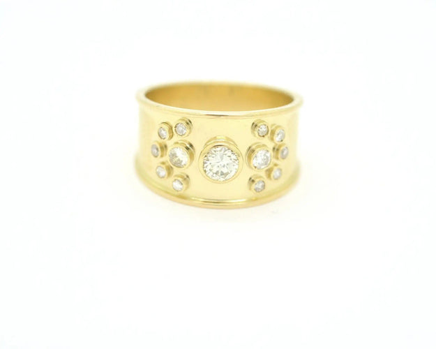 Bague Bague en or jaune sertie de diamants 58 Facettes 13051