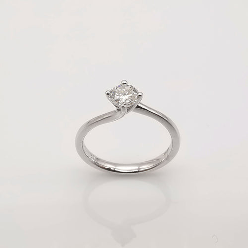 Bague 53 Solitaire Or et Diamant 58 Facettes