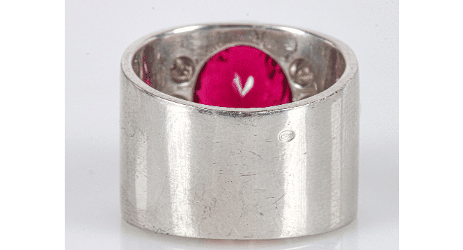 58 Bague Bandeau Or Gris 18k, sertie d'une belle Rubellite 58 Facettes