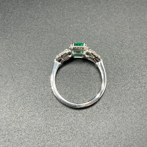 Bague 54 Bague or blanc, Emeraude de Colombie et Diamants 58 Facettes