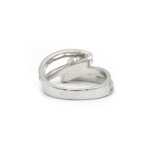 Bague 55 Bague - Or blanc et diamants 58 Facettes 1130
