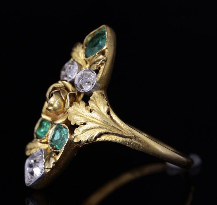 Jugendstil-Marquise-Ring aus Gold, Smaragd und Diamant