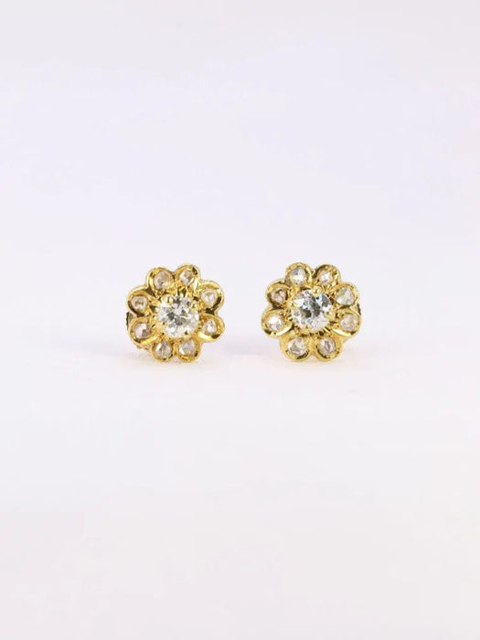 Boucles d'oreilles Boucles d'oreilles fleur or jaune diamants 58 Facettes J539