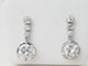 Boucles d'oreilles Paire de dormeuses anciennes en or blanc et diamants 58 Facettes 32108
