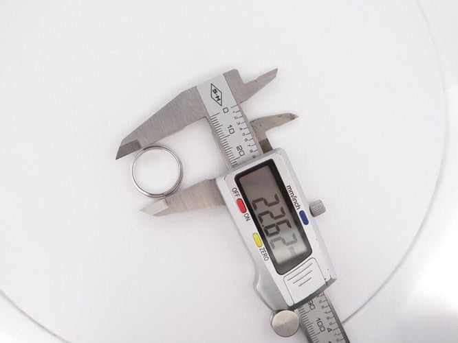 Bague 56 bague PIAGET possession or blanc et diamant 58 Facettes 260028