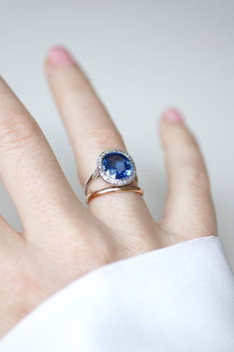 Bague 51 Bague Art Déco platine, Saphir de Ceylan Non Chauffé 4,30 Cts et Diamants 58 Facettes