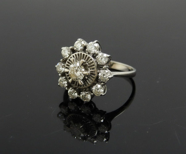 Bague Bague en or blanc sertie de diamants, époque lictueuse italienne 58 Facettes