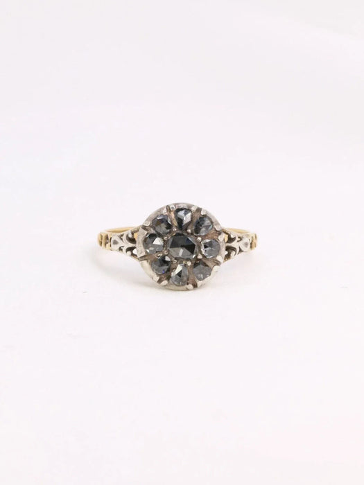 Bague 57 Bague marguerite ancienne, diamants taille rose 58 Facettes J306