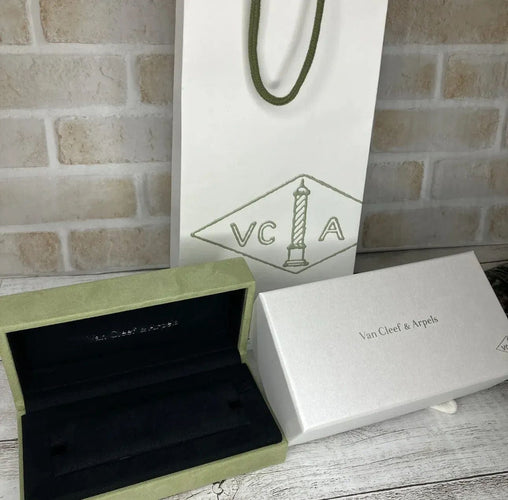 Bracelet Van Cleef & Arpels - Bracelet Alhambra Malachite Or Jaune 58 Facettes