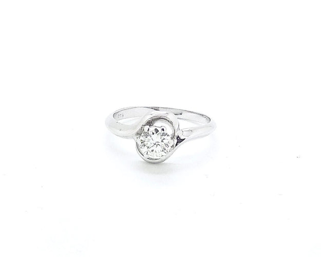 Bague Bague en or blanc avec diamant 58 Facettes