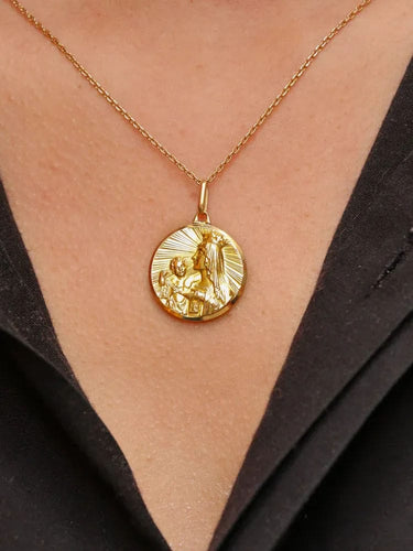 Pendentif Pendentif vintage recto verso Notre Dame du Mont-Carmel or jaune 58 Facettes J492