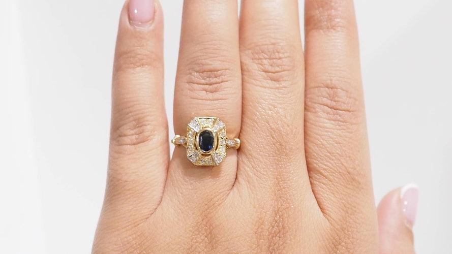 Bague 54 Bague vintage en or jaune, saphir et diamants ovale 58 Facettes 32962
