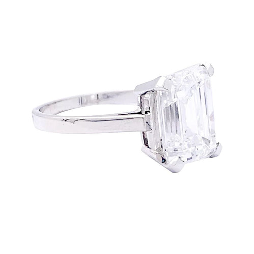 Bague 52 Bague solitaire platine, or blanc et diamant 4,05 carats. 58 Facettes 33701