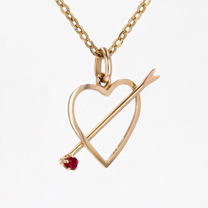 Arrowed heart pendant