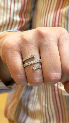 Bague 55 Bague spirale en or blanc 18 carats et diamants 58 Facettes