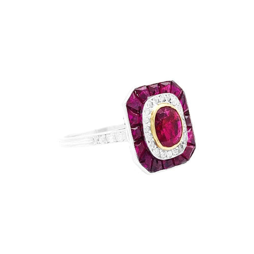 Bague 54 Bague platine, or sertie de rubis et diamants. 58 Facettes 34919