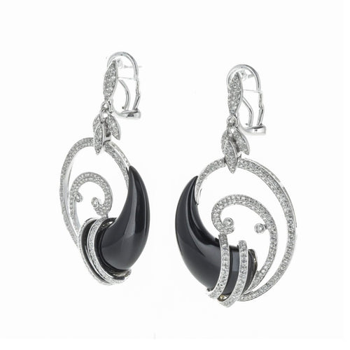 Boucles d'oreilles Boucles d'Oreilles Or Blanc Diamants et Onyx 58 Facettes 2.18388