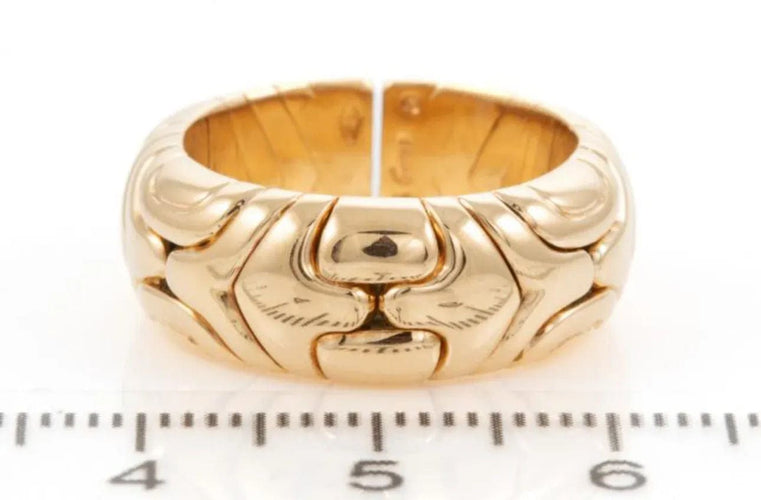 Bague Bulgari Alveare Gold Band Ring 58 Facettes