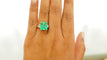 Bague 54 Bague en or blanc, Emeraude 7cts de Colombie et diamants 58 Facettes 32632