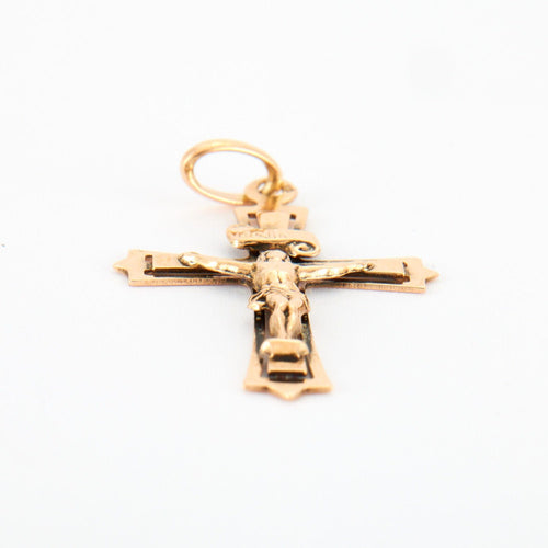 Pendentif Croix  or jaune 58 Facettes