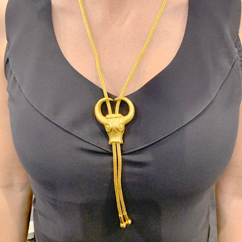 Collier Collier LALAOUNIS, « Taureau », or jaune. 58 Facettes 34905