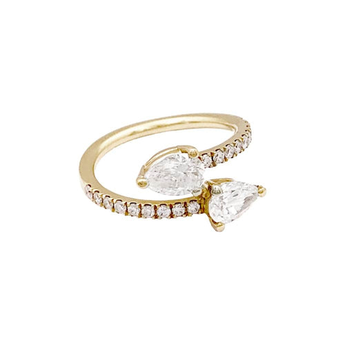 Bague 53 Bague croisée, or jaune, diamants poire et brillants. 58 Facettes 35143