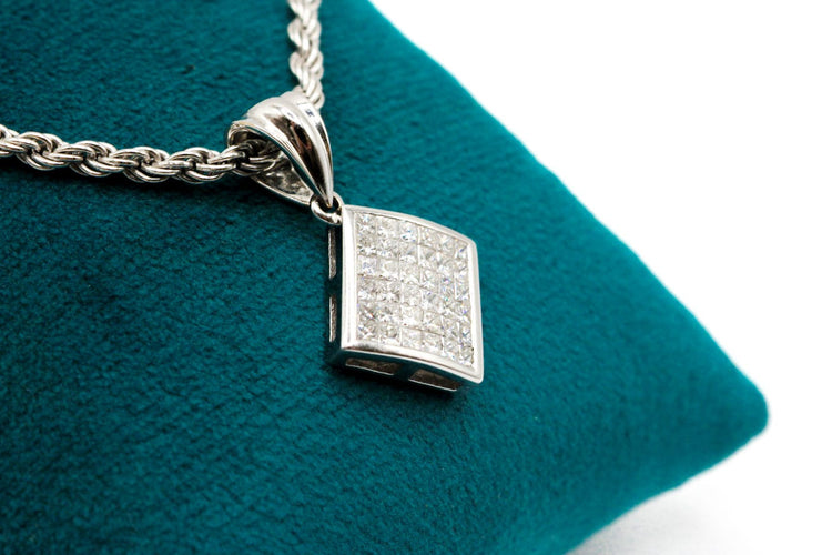 Pendentif Pendentif losange or blanc et diamants 58 Facettes 250147