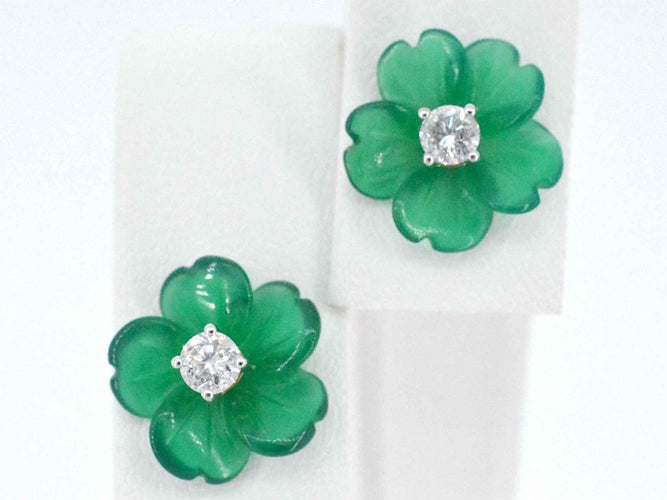 Boucles d'oreilles Boucles d'oreilles en or 0,18 carat avec fleur précieuse verte et gros diamants 58 Facettes 2259