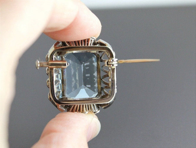 Broche Broche or blanc, aigue marine et diamants 58 Facettes