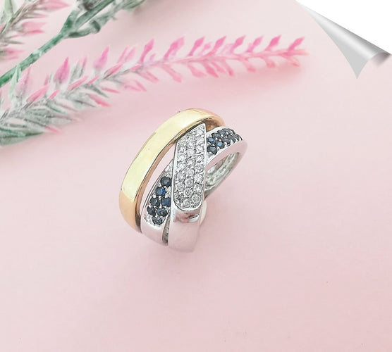 Bague 53.5 Bague Croisée Saphirs Diamants 11,15 gr Or 18 K 58 Facettes AA 1574