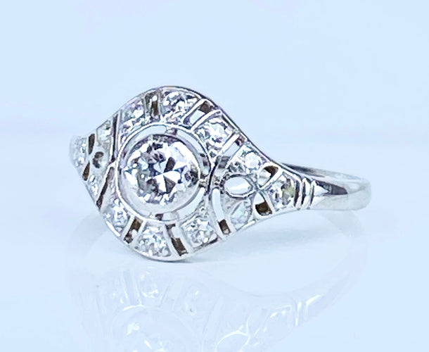 Bague 53 Bague or blanc diamants vers 1900 58 Facettes AB650