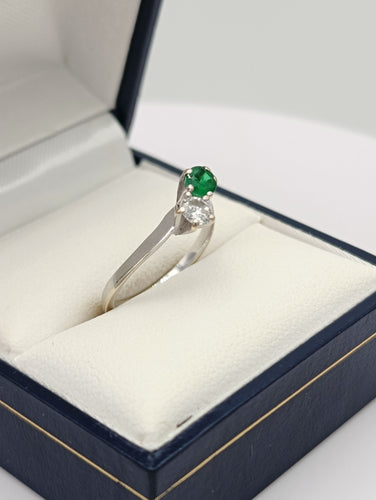 Bague 49 Bague Vous et Moi Emeraude et diamant 58 Facettes