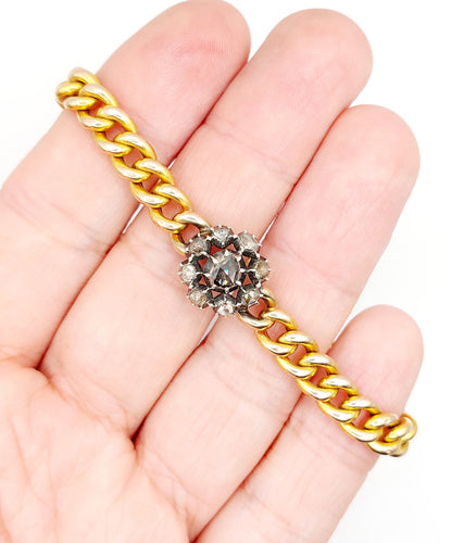 Bracelet Bracelet or jaune et argent, marguerite ornée de diamants 58 Facettes A05479