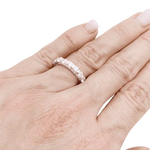 Bague 52.5 Demi-alliance or blanc et diamants. 58 Facettes 34472