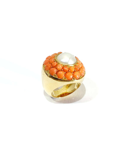 Bague 50.5 Bague perles de corail et perle centrale en or jaune 18 carats 58 Facettes