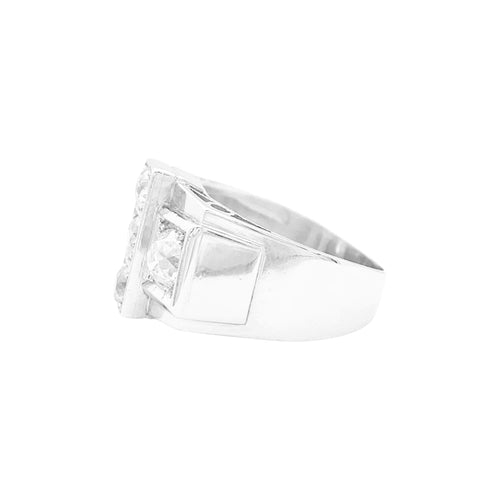 Bague 56 Bague "Tank", platine et diamants. 58 Facettes 34993