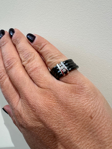 Bague 52 Guy Laroche - Bague 5 anneaux Céramique et Diamants 58 Facettes 11012/19