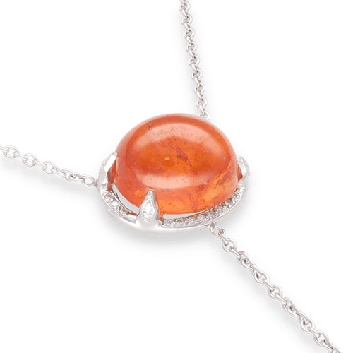 Collier Collier pendentif en or gris 18K avec spessartite cabochon et 3 diamants princesse - 37 cm 58 Facettes FB09339