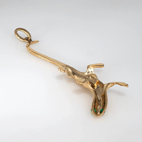Pendentif Pendentif Gecko en or jaune 14 carats avec breloque en forme de lézard et yeux émeraude 58 Facettes G13745